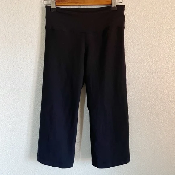 Lululemon Reversible Groove Cropped Leggings Athletic Workout Pants Size 4 Yoga - Picture 5 of 8
